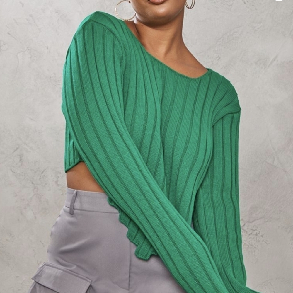 NWT PrettyLittleThing Plus Green Chunky Knit Crop Sweater